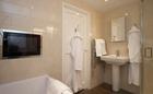 Master ensuite