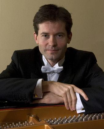 Rupert Egerton-Smith international concert pianist - Wymondham Music Festival