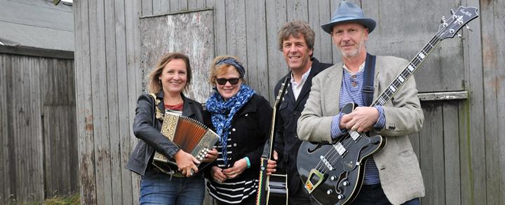 'An Evening With Bob' (band) - Surlingham Ferry - 4.00pm